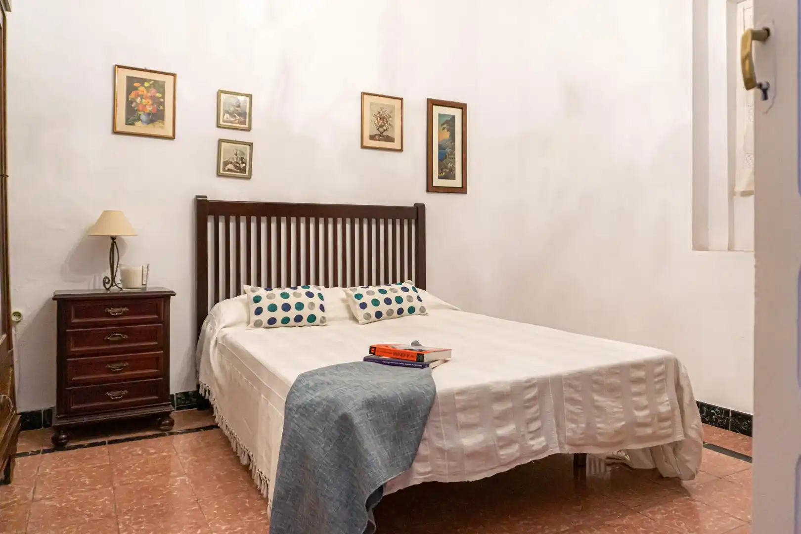 Dormitori de Casa o xalet en venda en Montellano amb Aire condicionat, Jardí privat i Terrassa