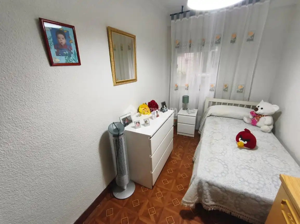 Bedroom of Flat for sale in Centro