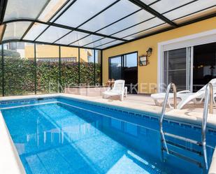 Swimming pool of House or chalet for sale in Benicarló  with Air Conditioner, Heating and Private garden