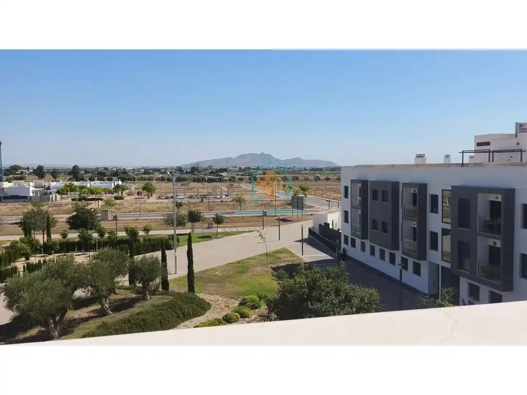 Apartamento con piscina en venta en Calle Almudena Grandes