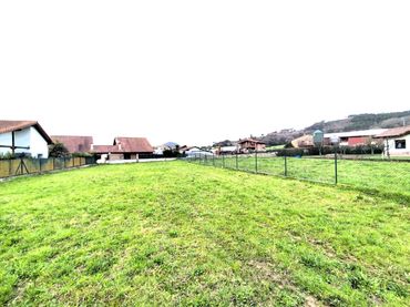 Terreno residencial en venta en Bárcena de Cicero