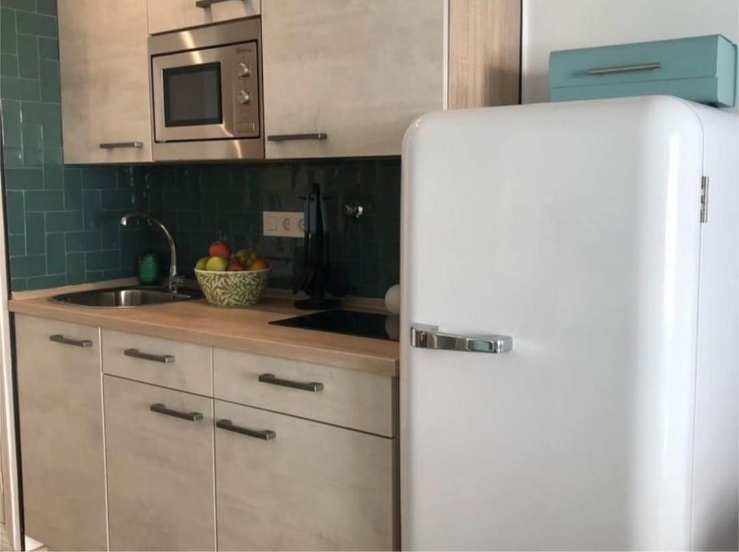 Study to rent in Calle San Juan de Dios, Centro - Sagrario