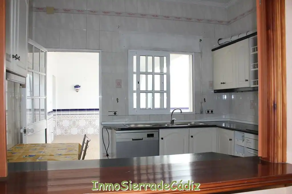 Kitchen of Flat for sale in Algodonales  with Air Conditioner, Heating and Terrace