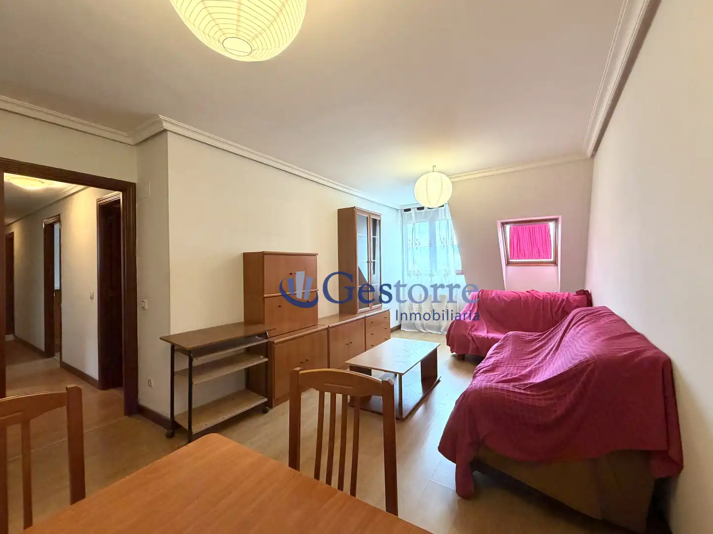 Wohnzimmer von Wohnung zum Verkauf in Oviedo  mit Heizung und Möbliert