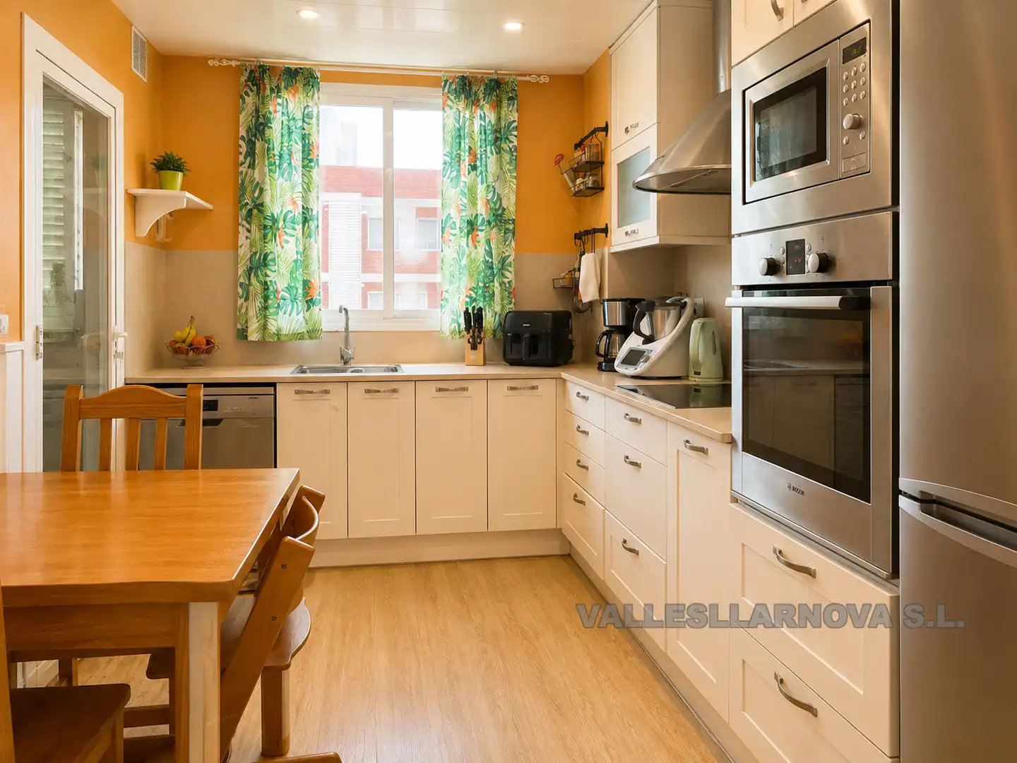 Cocina de Piso en venta en Mollet del Vallès con Calefacción, Parquet y Terraza