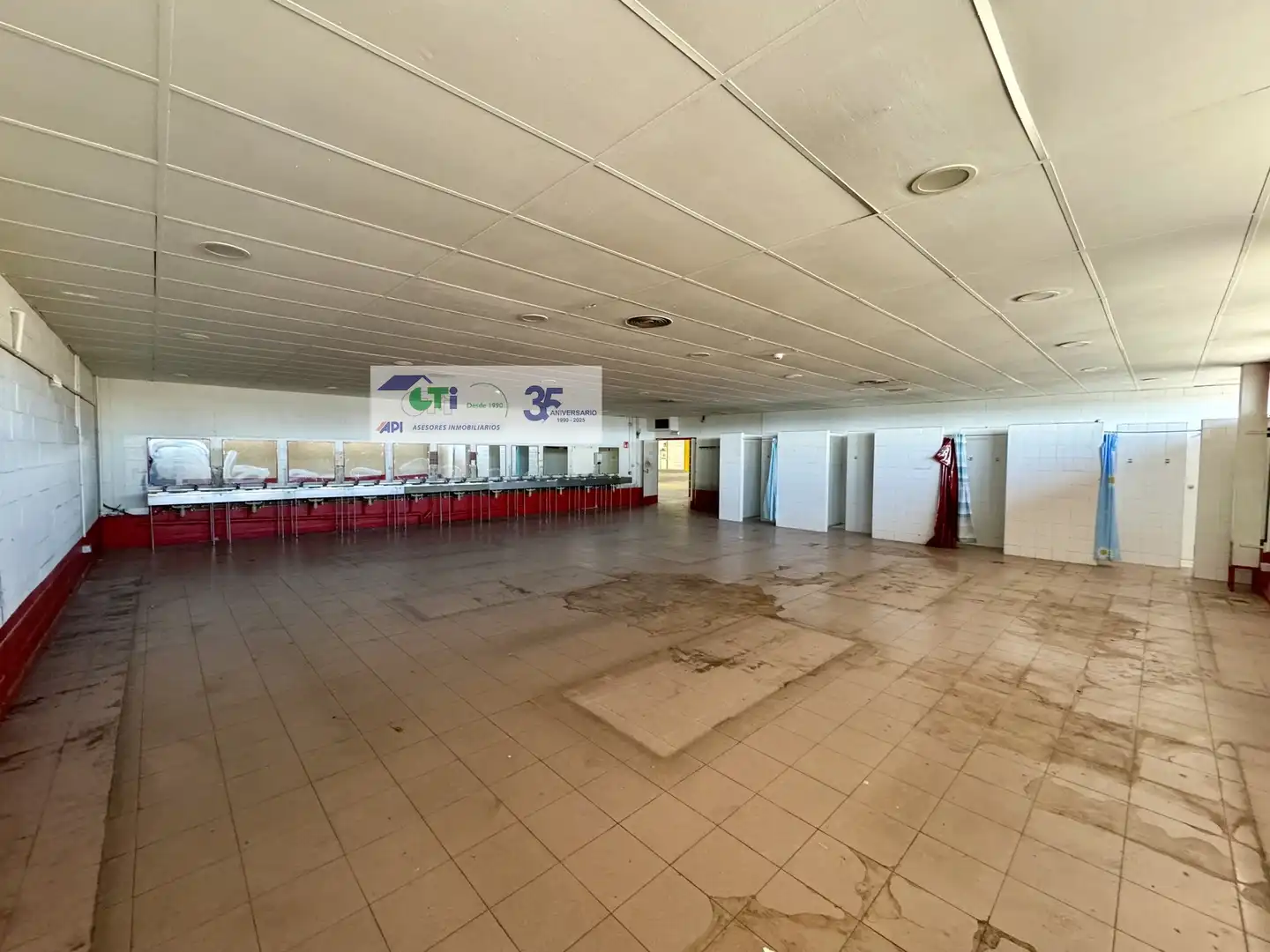 Nave industrial de alquiler en Pedrola