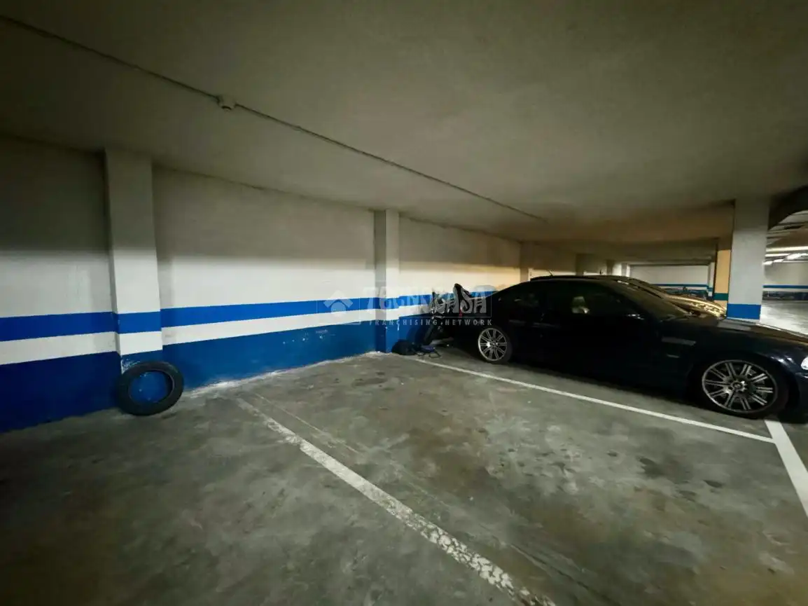 Parcheggio in vendita a Alisal - San Román, imagen 2