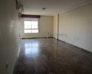 Flat to rent in  Almería Capital  with Air Conditioner and Terrace