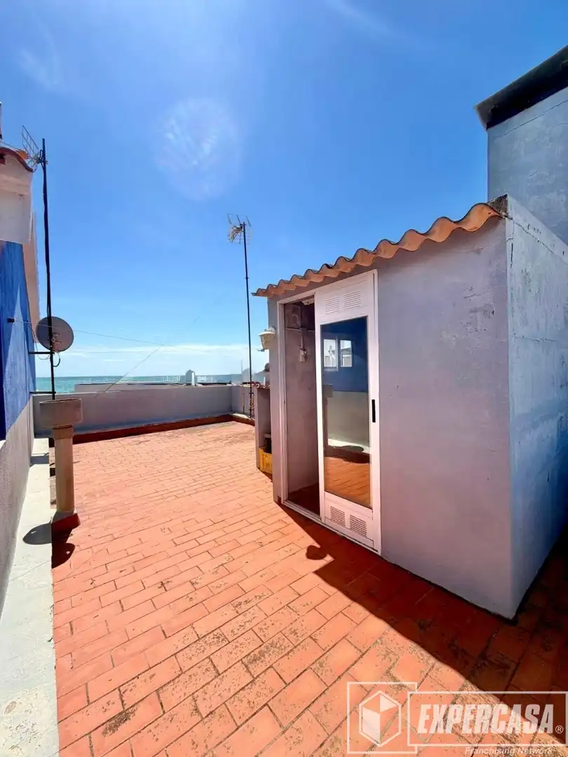 Terrassa de Casa adosada en venda en Chilches / Xilxes amb Aire condicionat, Terrassa i Traster