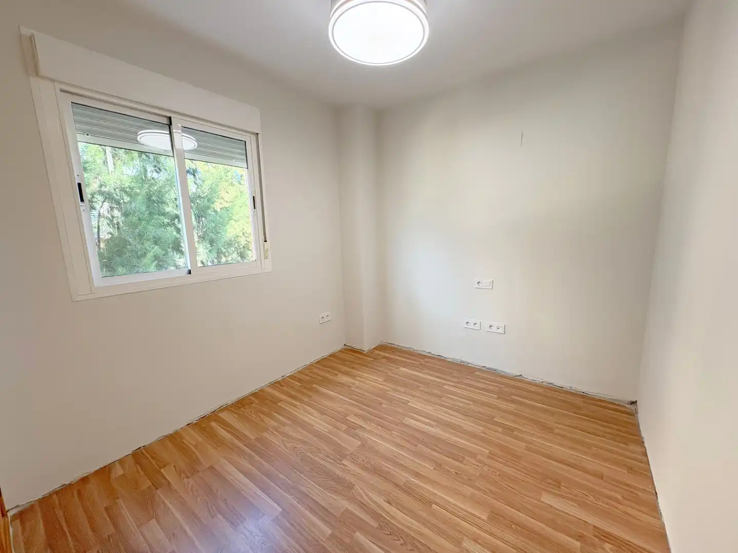 Flat for sale in Calle Andres Segovia, El Pinillo