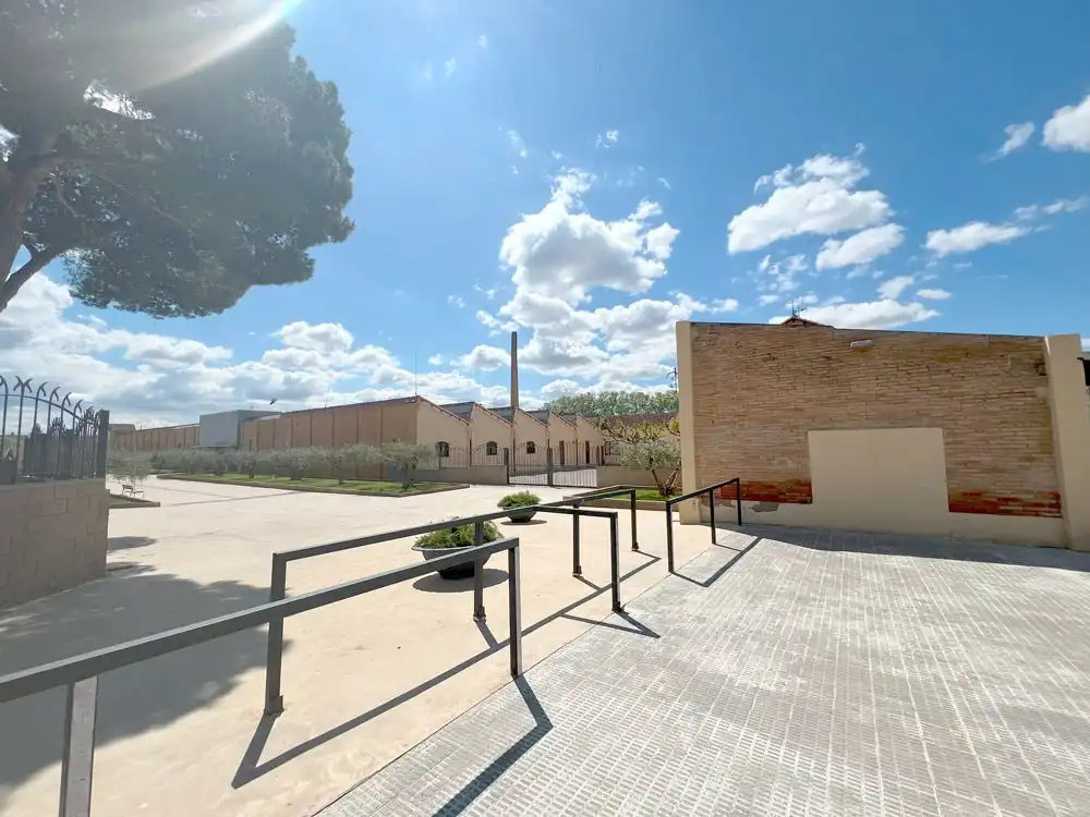 Dúplex en venda a JOAN TRENCHS, El Pla de Santa Maria
