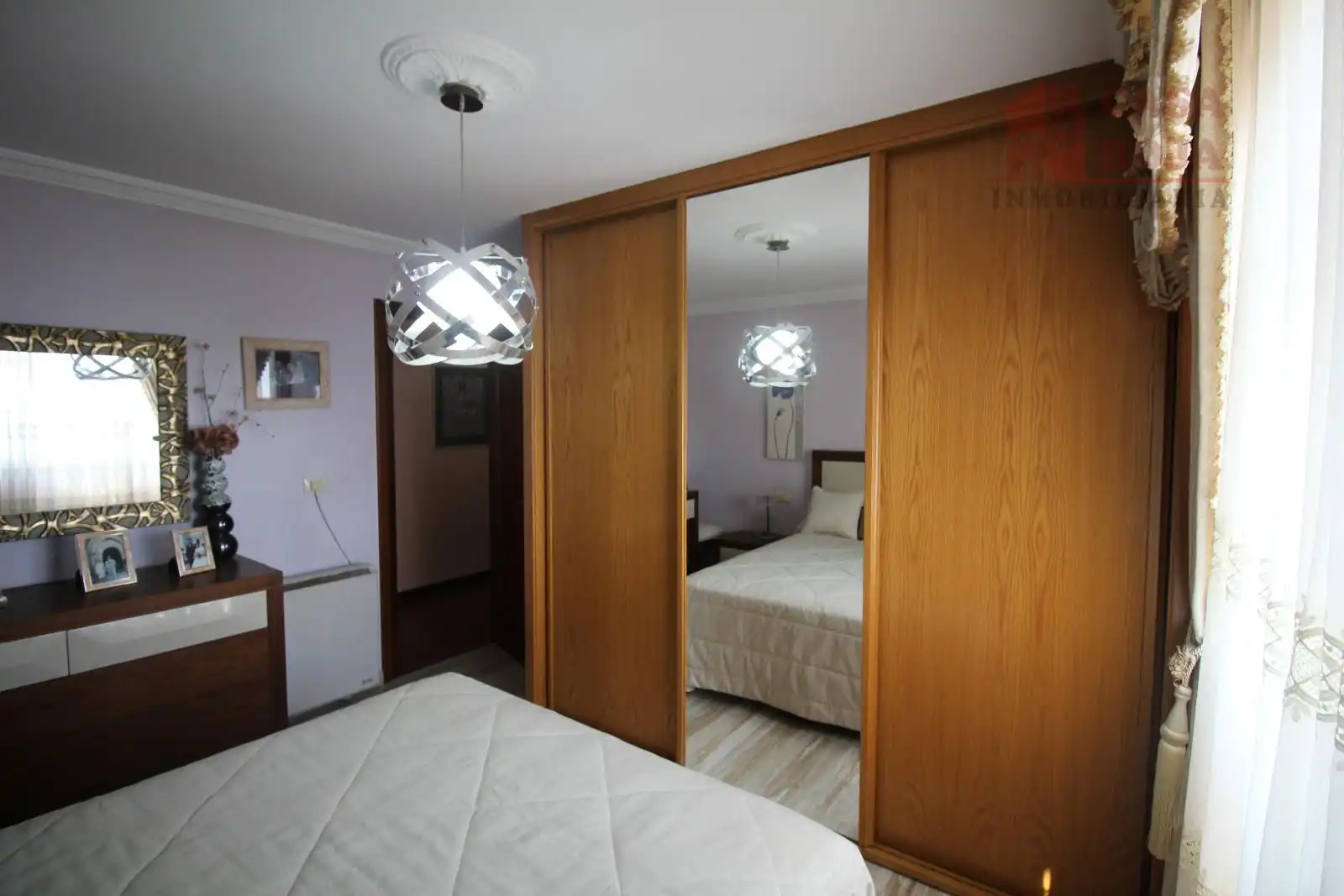 Dormitori de Casa o xalet en venda en Moaña amb Calefacció, Terrassa i Traster