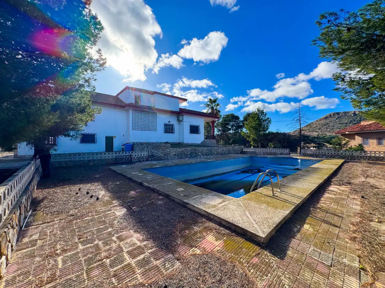 Piscina de Finca rústica en venda en Petrer amb Aire condicionat, Calefacció i Jardí privat