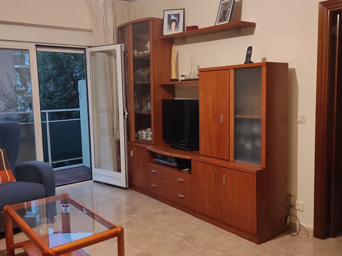 Sala d'estar de Pis en venda en  Madrid Capital amb Terrassa i Balcó