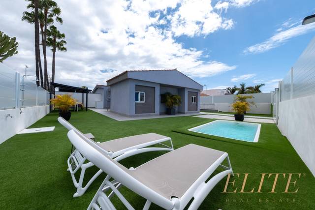 Casa adosada en Venta en Calle CANADA, 10 en Playa del Inglés