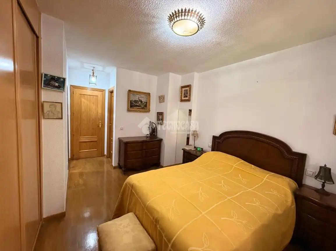 Piso con ascensor en venta en Parque Oeste - Fuente Cisneros, imagen 30
