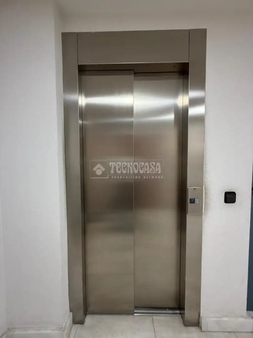 Piso en venta en Madrid con Aire acondicionado, Calefacción y Terraza