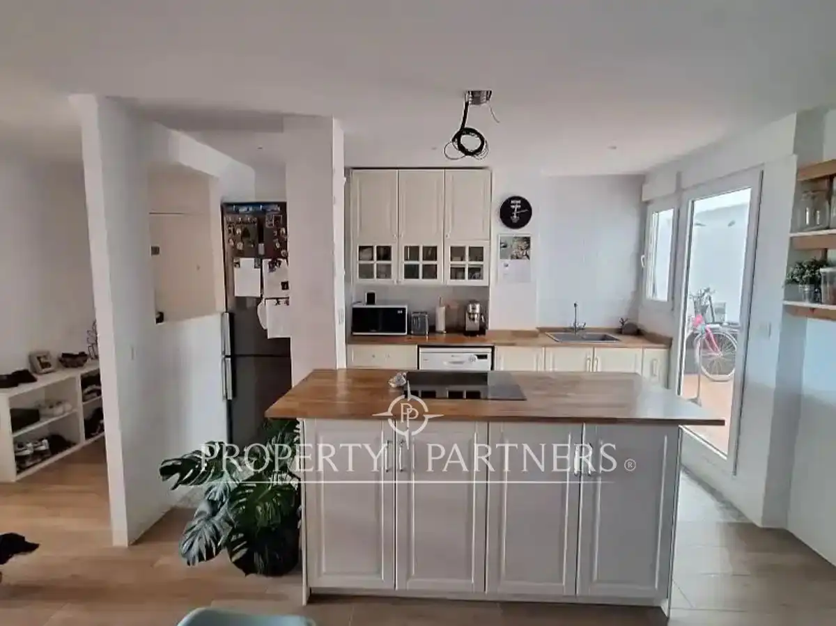 Cuina de Apartament en venda en Burjassot amb Moblat