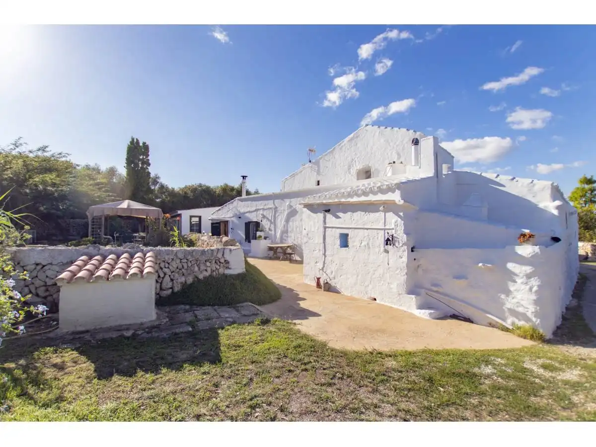 Casa rustica con giardino in vendita a Sant Lluís - S'Ullestrar - Torret, imagen 2