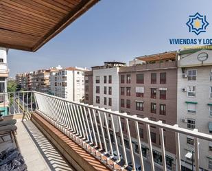 Exterior view of Flat for sale in  Granada Capital  with Heating, Terrace and Balcony