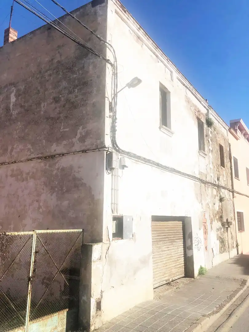 Wohnbaugrundstück zum Verkauf in Carrer Riera 4, imagen 2