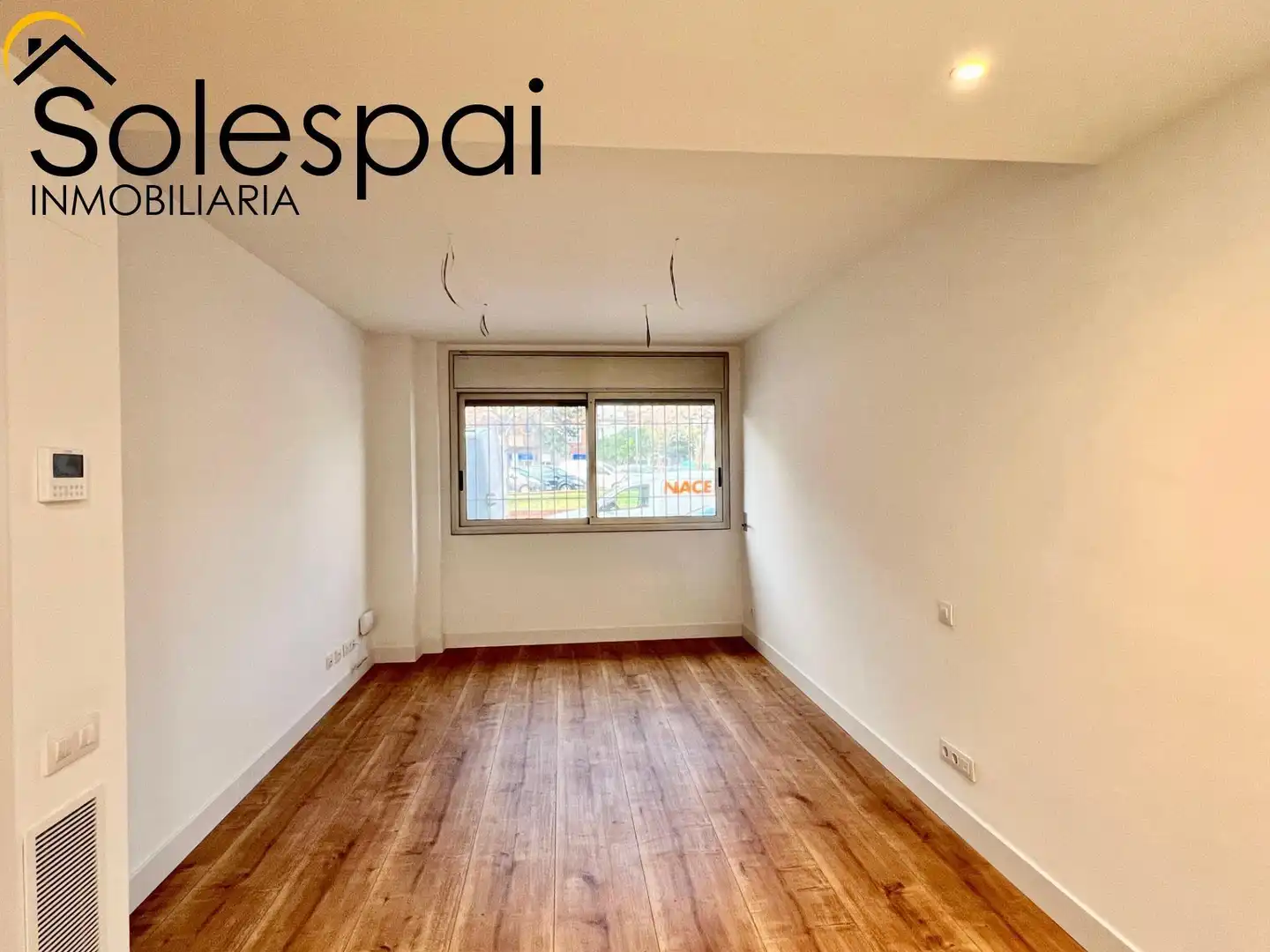 Exterior view of Flat for sale in Sabadell  with Air Conditioner, Storage room and Alarm