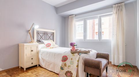 Foto 4 de Piso en venta en Gijón - Cl Decano Prendes Pando, 23, Barrio del Centro, Gijón