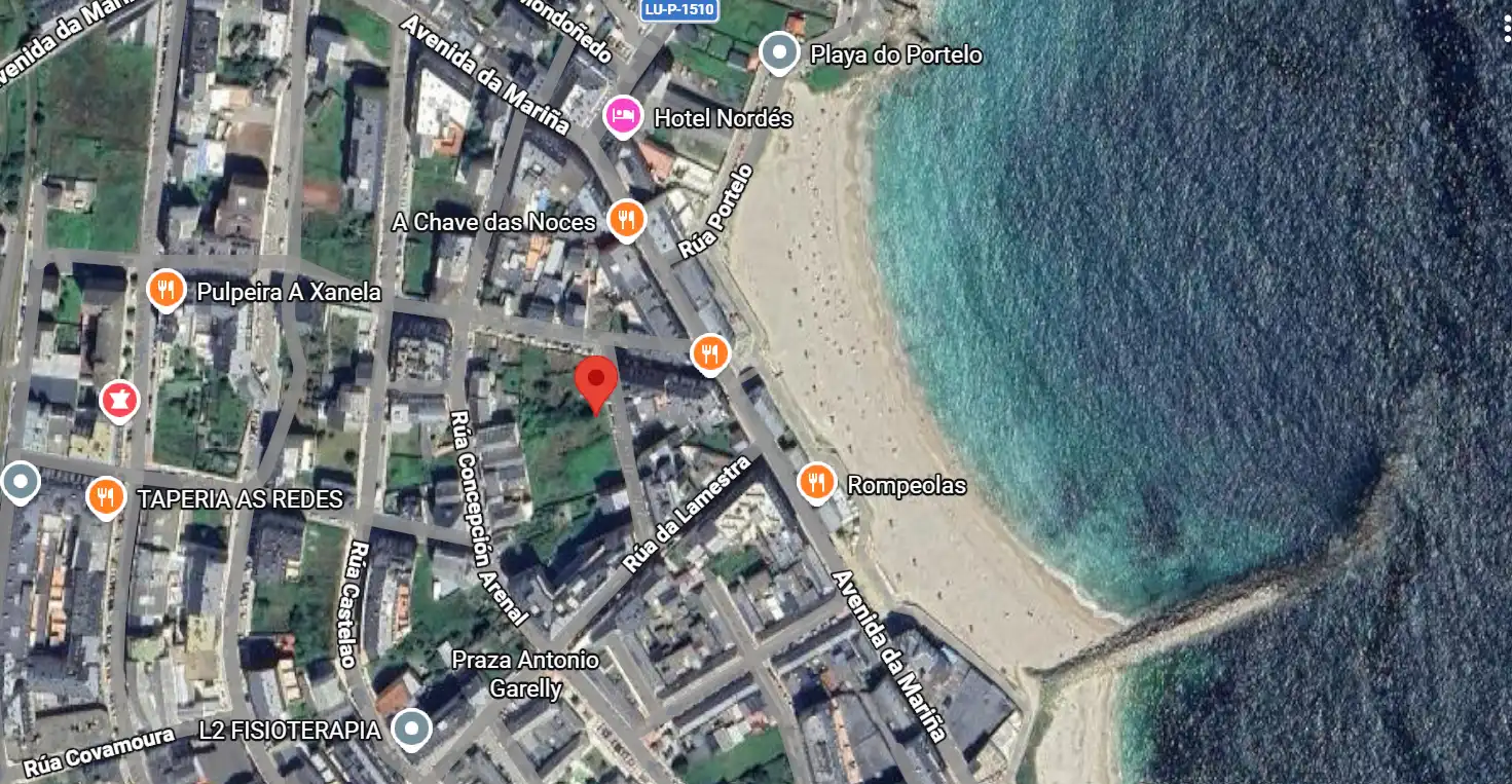 Außenansicht von Residential zum Verkauf in Burela
