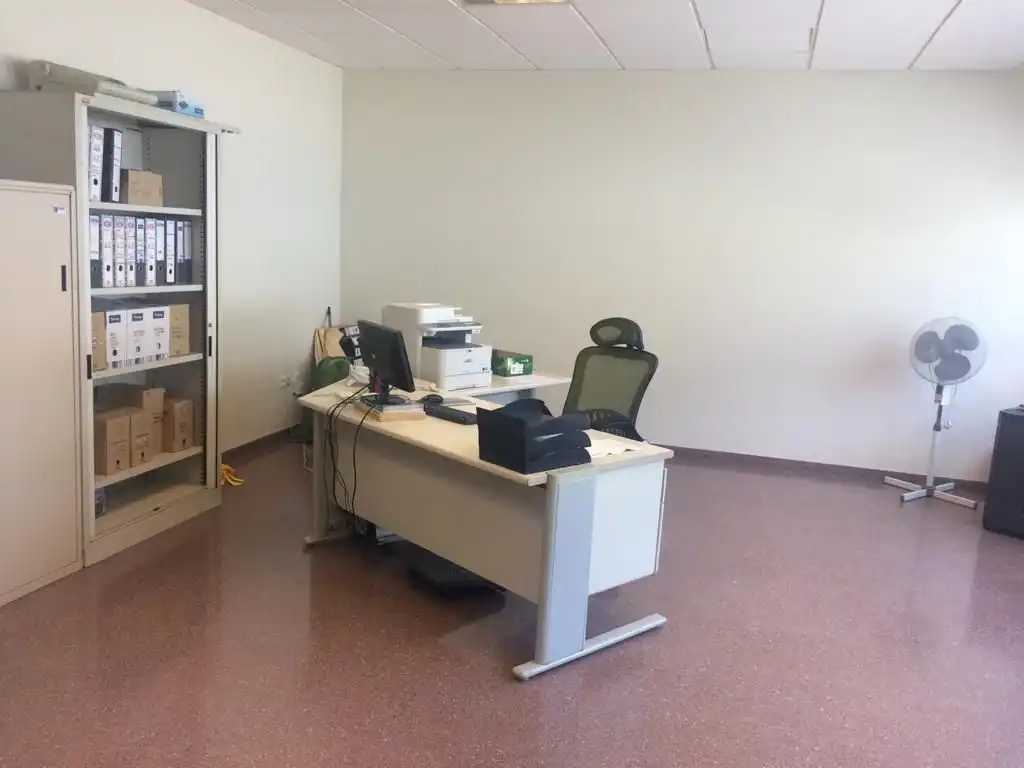 Business premises to rent in Telleria Kalea