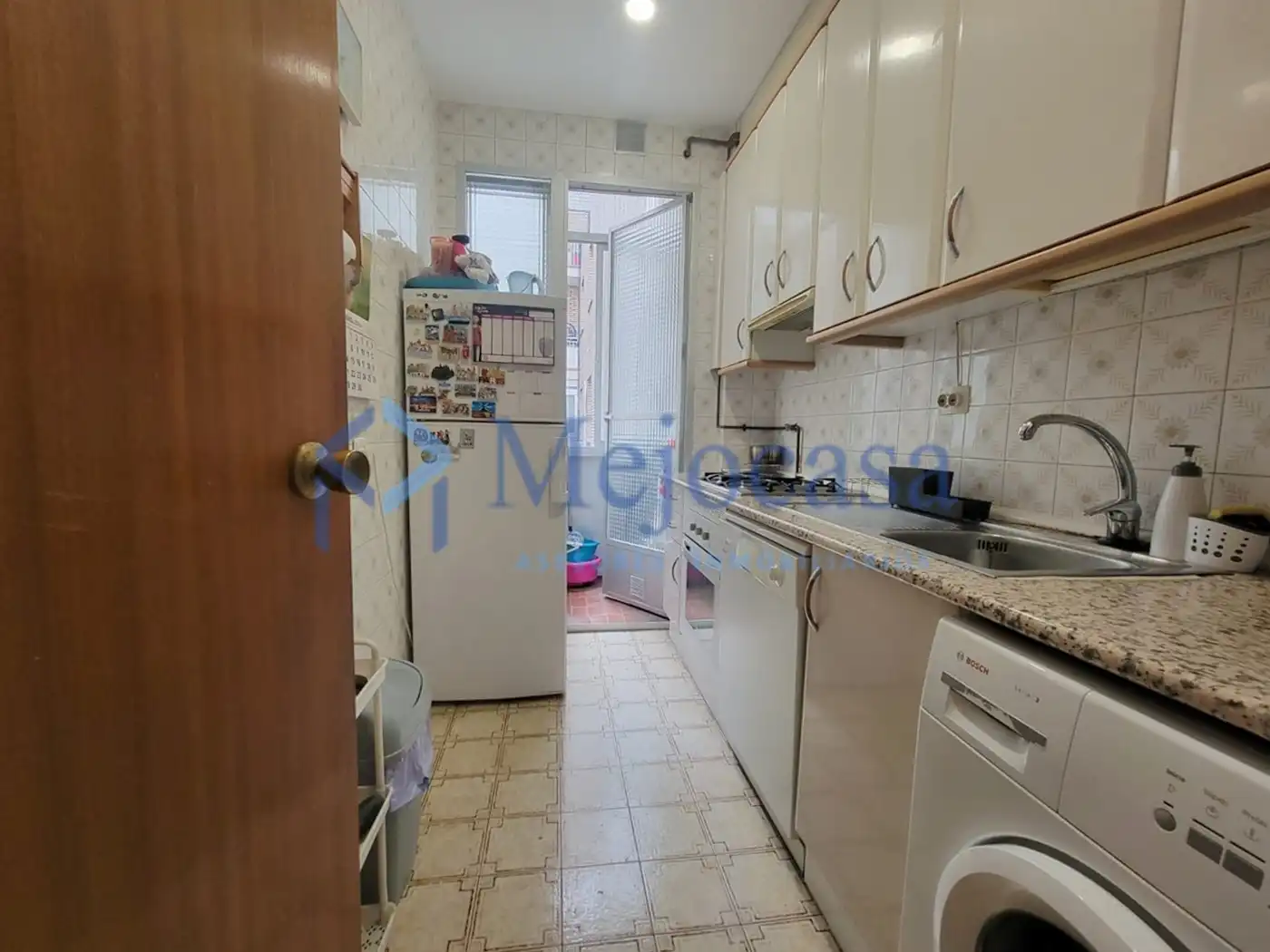 Kitchen of Flat for sale in Madrid  with Heating, Parquet flooring and Terrace