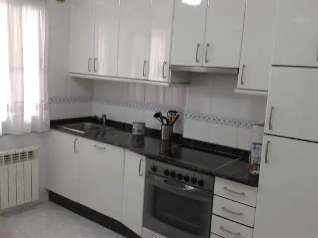 Flat for rent in Esteiro