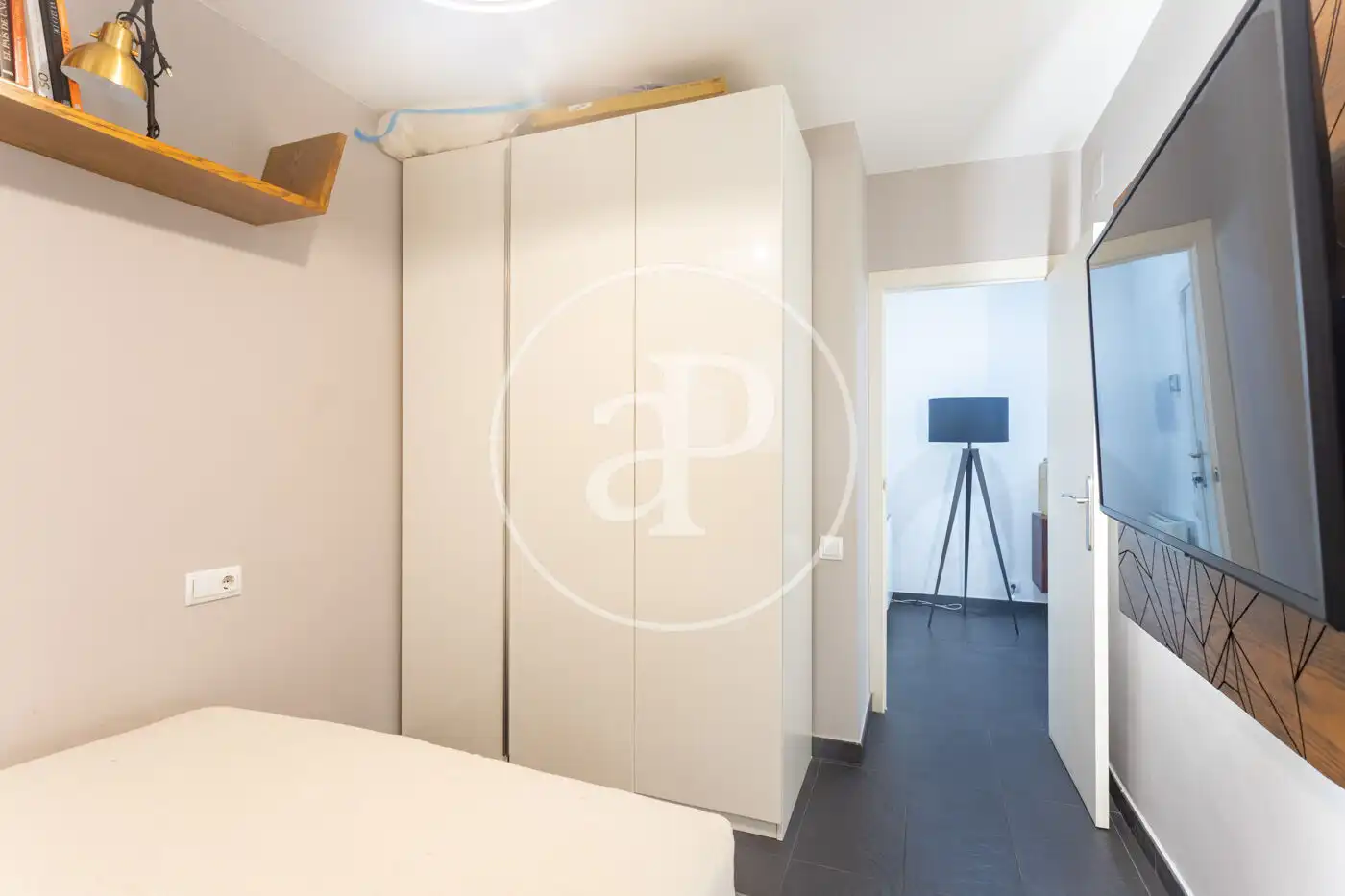 Bedroom of Flat for rent in Barcelona  with Air Conditioner, Heating and Private garden