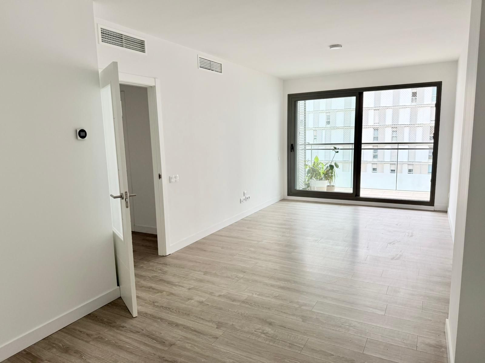 Living room of Flat to rent in  Valencia Capital  with Air Conditioner, Private garden and Terrace