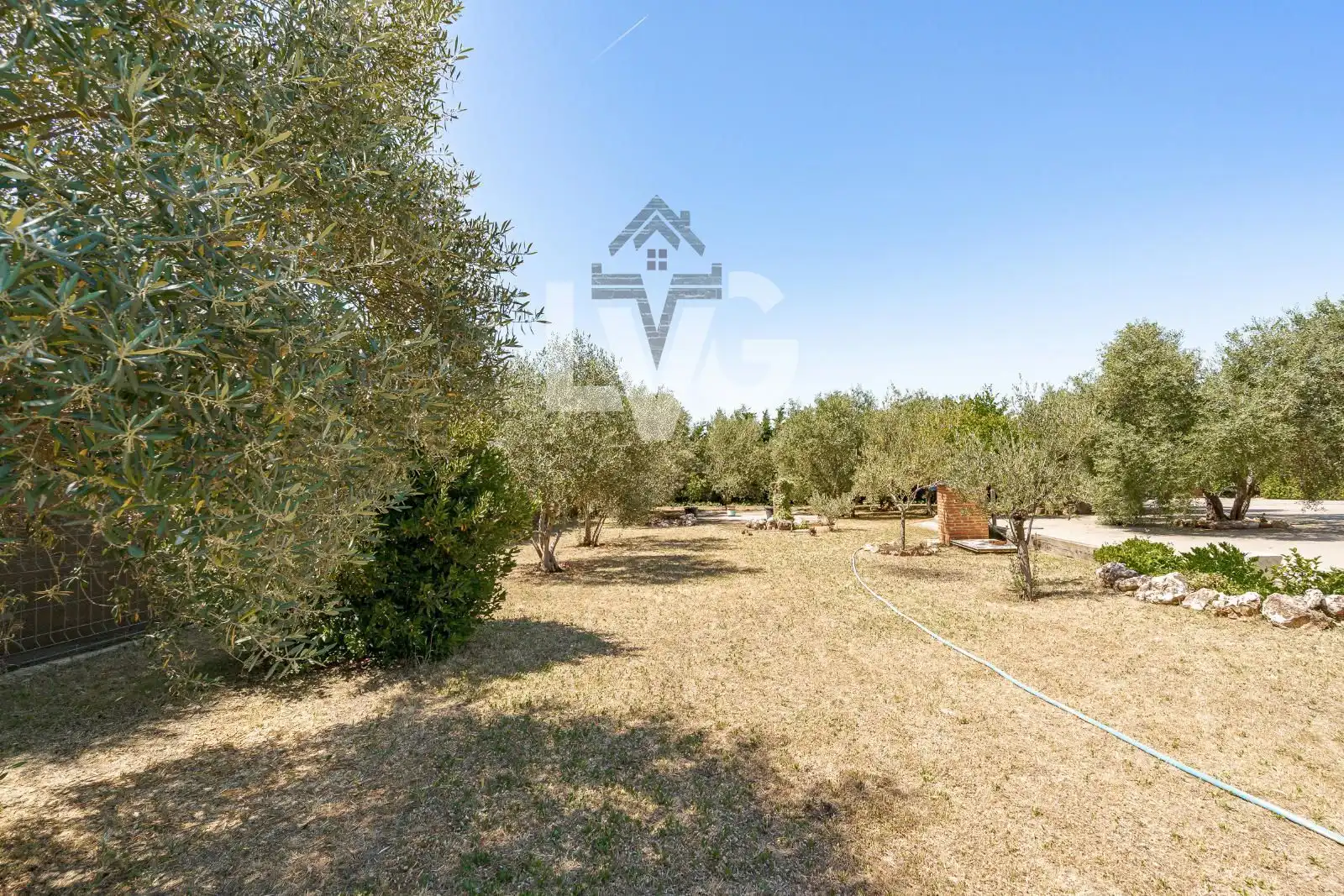 Haus oder Chalet zum Verkauf in Valdetorres de Jarama mit Klimaanlage, Heizung und Privatgarten