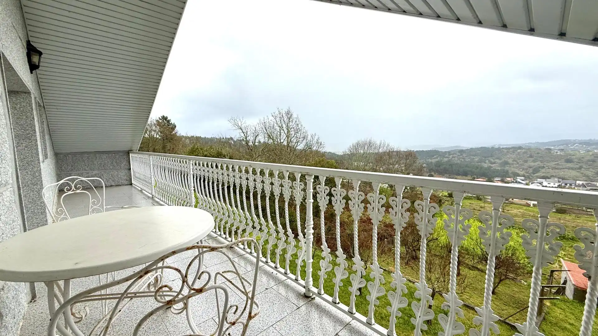 Terrace of Country homes for sale in Toén  with Private garden, Storage room and Swimming Pool