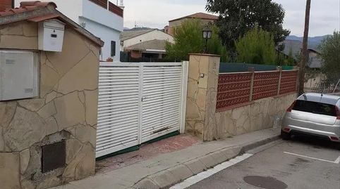 SE VENDE CASA OKUPADA en Segarra 10 de Vacarisses Barcelona., imatge 2