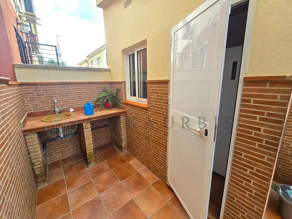 Balcony of Houses for sale in Málaga  with Air Conditioner and Terrace