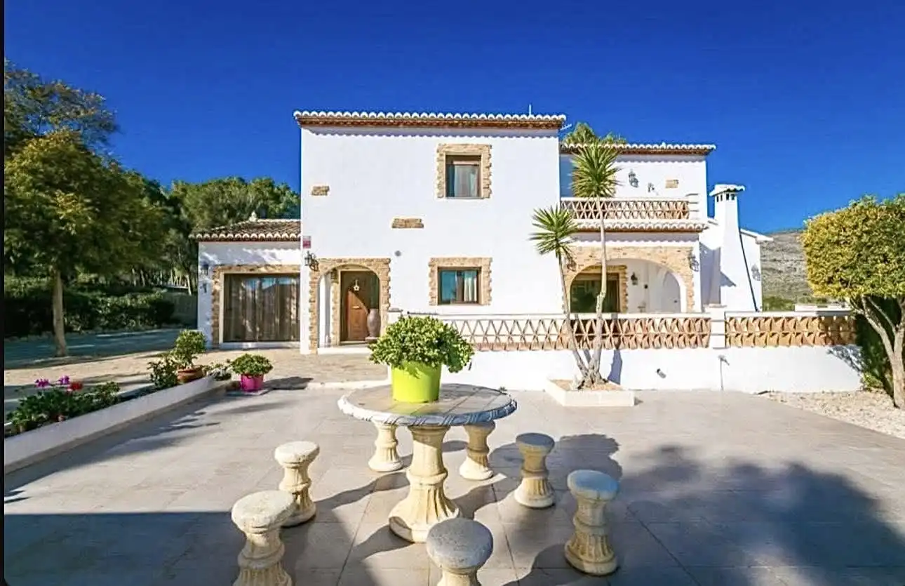 Casa amb jardí en venda a Teulada, imagen 7