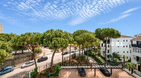 Foto 5 de Ático en venta en Lugar Urbanizacion Jardines de las Golondrinas, Romana Playa, Marbella