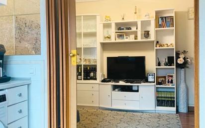 Living room of Flat for sale in Bilbao   with Heating, Storage room and Furnished