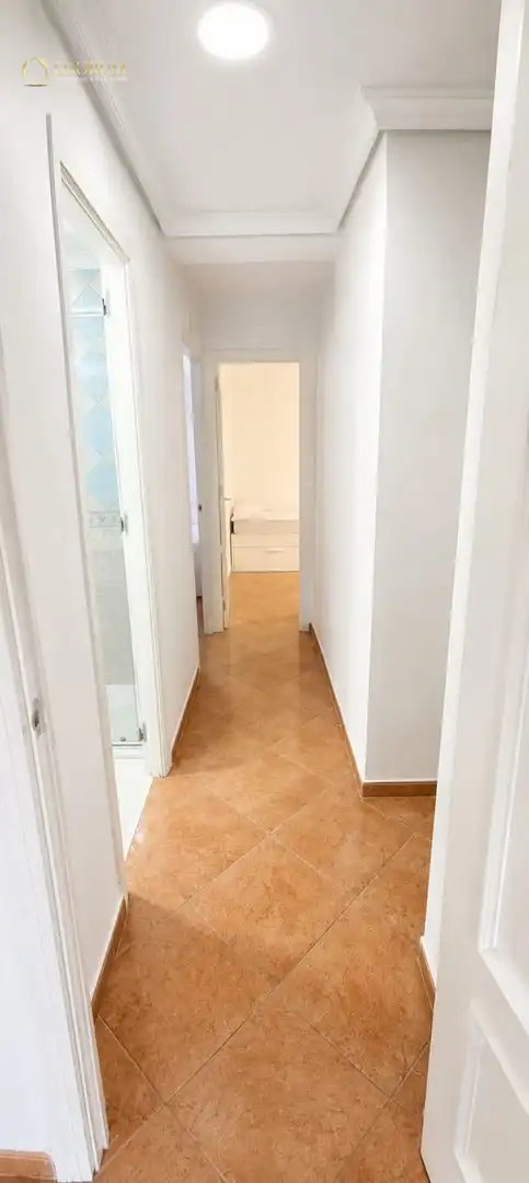 Wohnung zum Verkauf in Mairena del Aljarafe mit Klimaanlage, Heizung und Terrasse