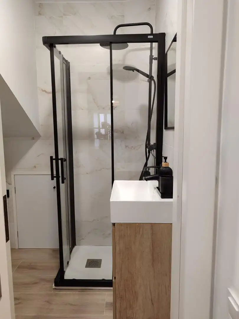 Bathroom of Study for sale in Oviedo   with Heating