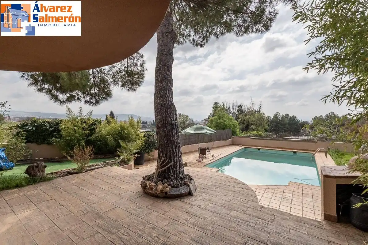 Casa con terrazza in vendita a Calle ARCES UR.MONTELUZ, imagen 4