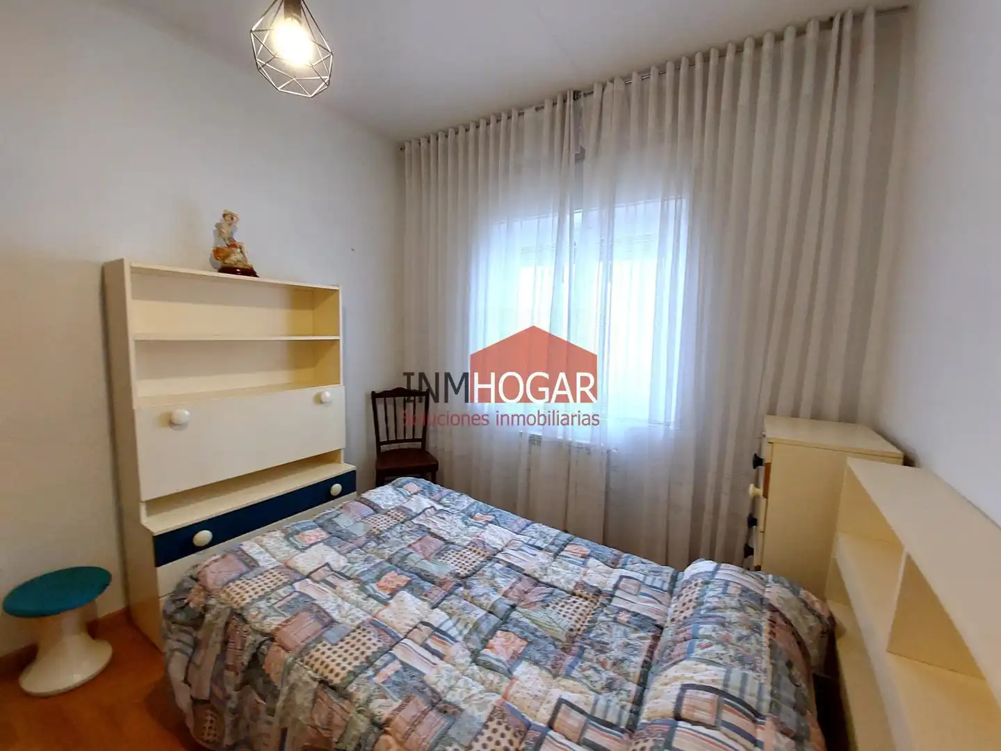 Bedroom of Flat for sale in Arévalo  with Heating, Parquet flooring and Storage room