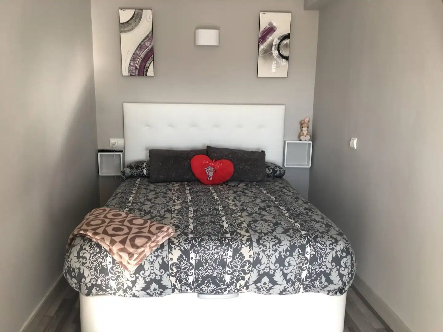 Schlafzimmer von Wohnungen zum Verkauf in Benidorm mit Privatgarten, Terrasse und Möbliert