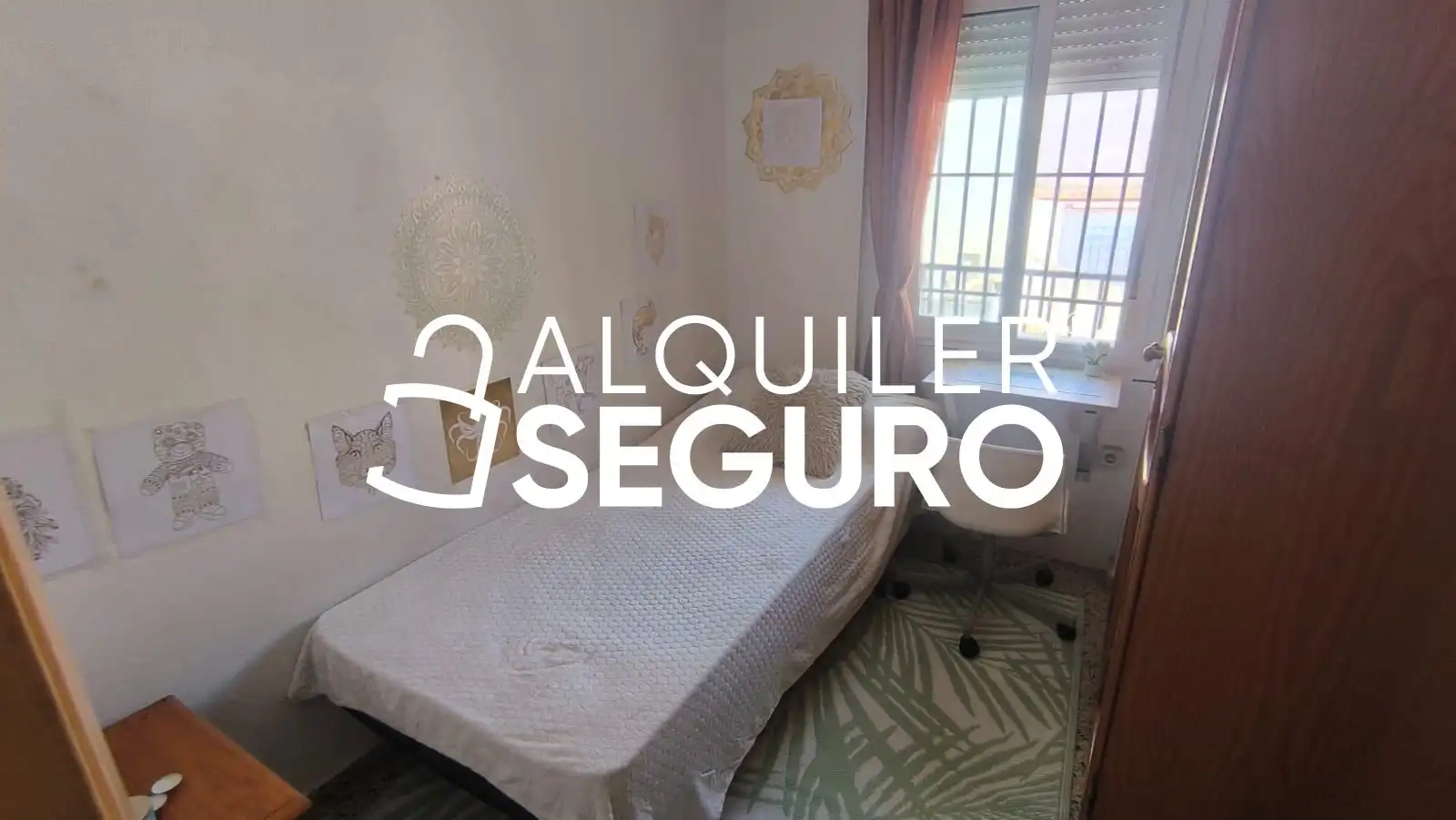Bedroom of Flat for rent in Málaga  with Air Conditioner and Furnished