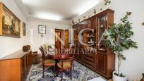 Bedroom of Flat for sale in  Madrid Capital