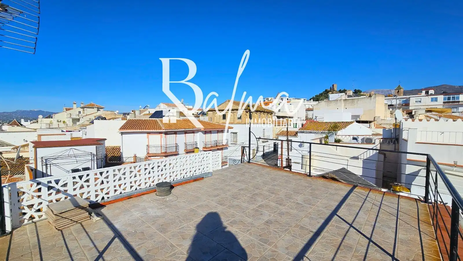 Exterior view of Detached homes for sale in Vélez-Málaga  with Terrace, Storage room and Furnished
