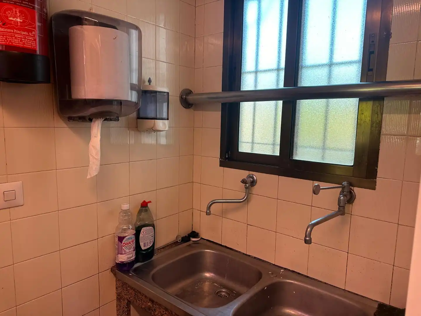 Cocina de Local de alquiler en Castrillón