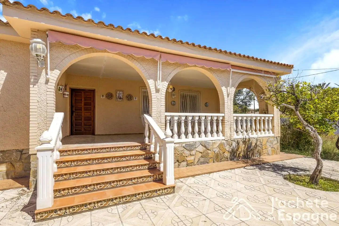 Vista exterior de Casa o chalet en venta en Mutxamel con Jardín privado y Terraza
